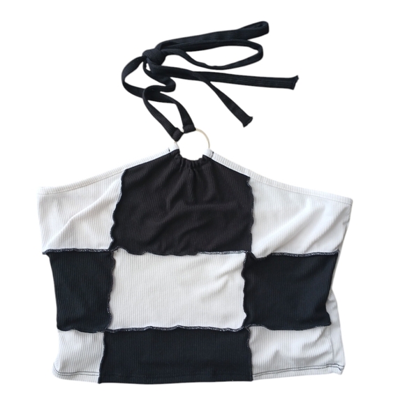 Asymmetrical Black and White Crop Top with Halter Neck and Tie Front Size XL - Picture 1 of 3